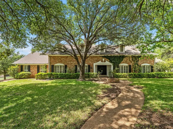 8941 Raven Dr, Woodway, TX 76712
