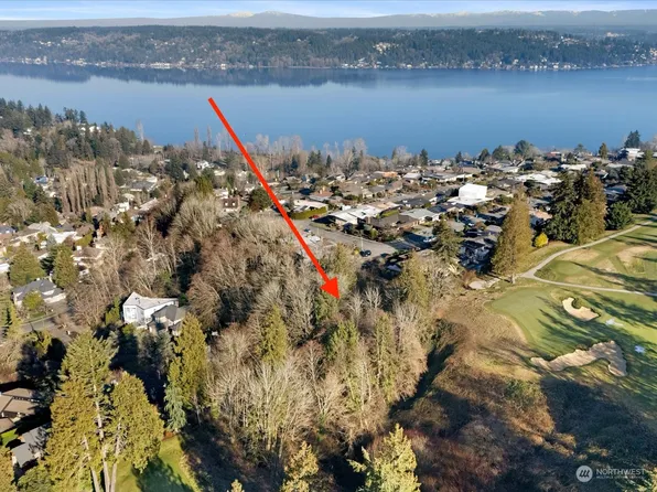 8415 Inverness Drive NE, Seattle, WA 98115