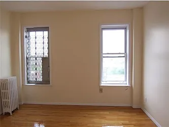 Rented by R New York