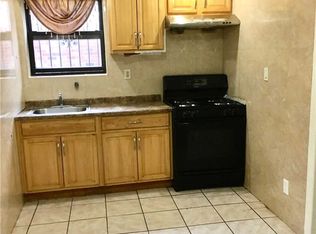 59-42 157, Flushing, NY 11355