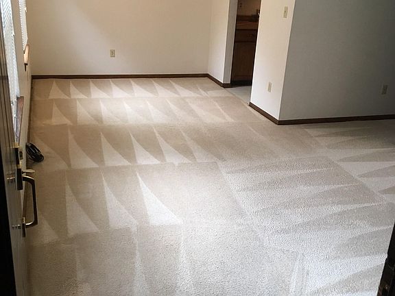 3rd image of 945 Harrington Ave APT 1
