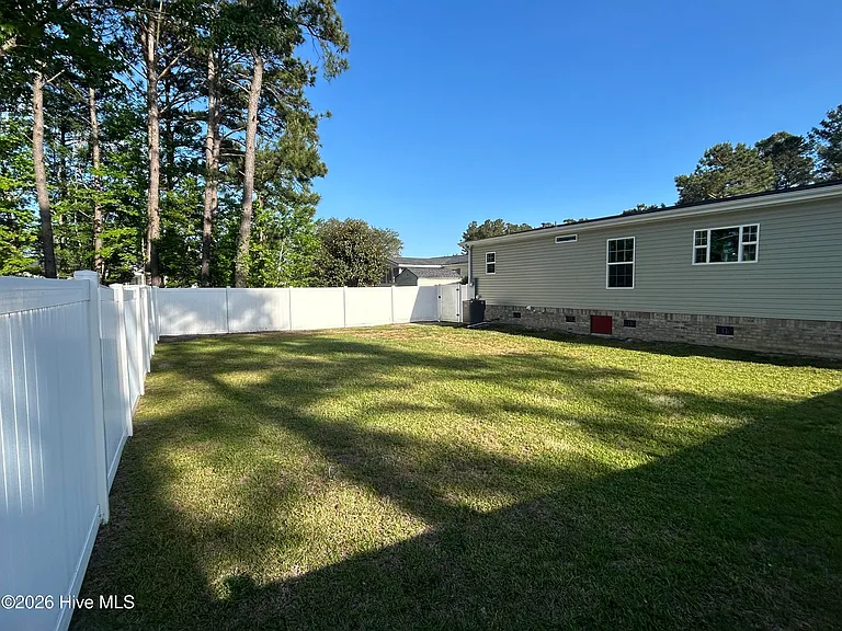 857 Nicholas Dr SW — Photo 25
