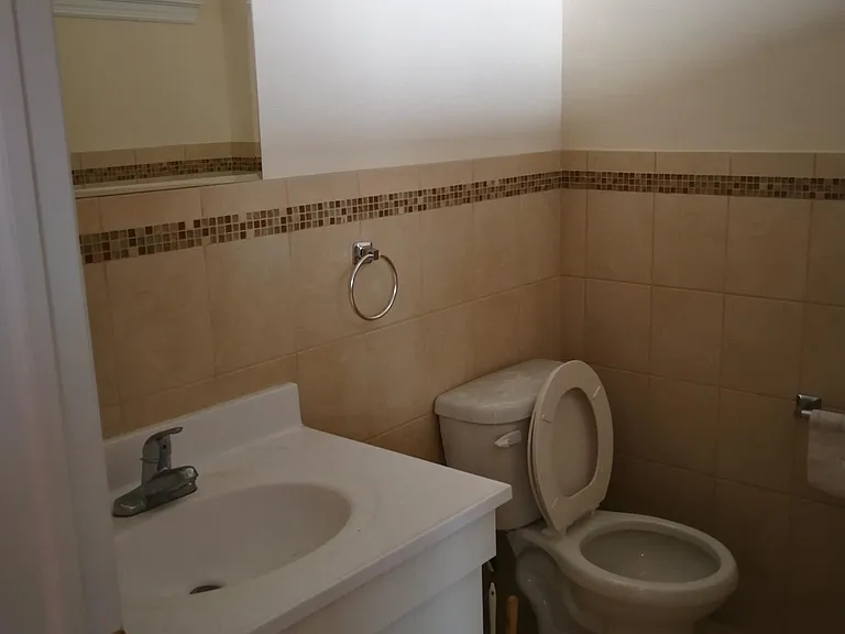 100 Harrison Ave #2R — Photo 10