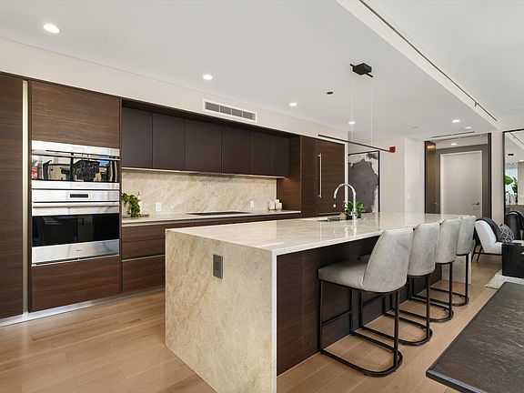 2nd image of 366 W Superior St #304