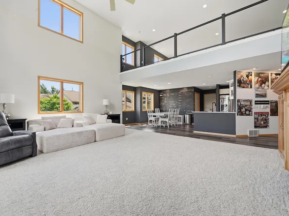 2729 Arrowwood Dr NW, Alexandria, MN 56308