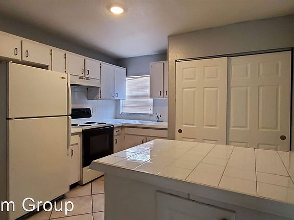 3rd image of 3611 15th Ave S