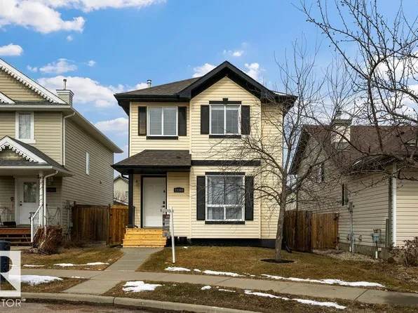 21360 90th Ave NW, Edmonton, AB T5T 6Y8