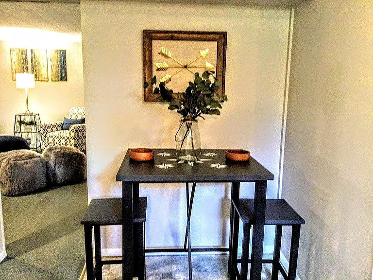 8721 Villa Crest Dr — Photo 13
