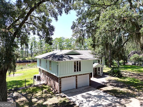4th image of 211 Tideland Dr
