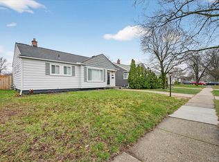 31244 Rosslyn Ave, Garden City, MI 48135