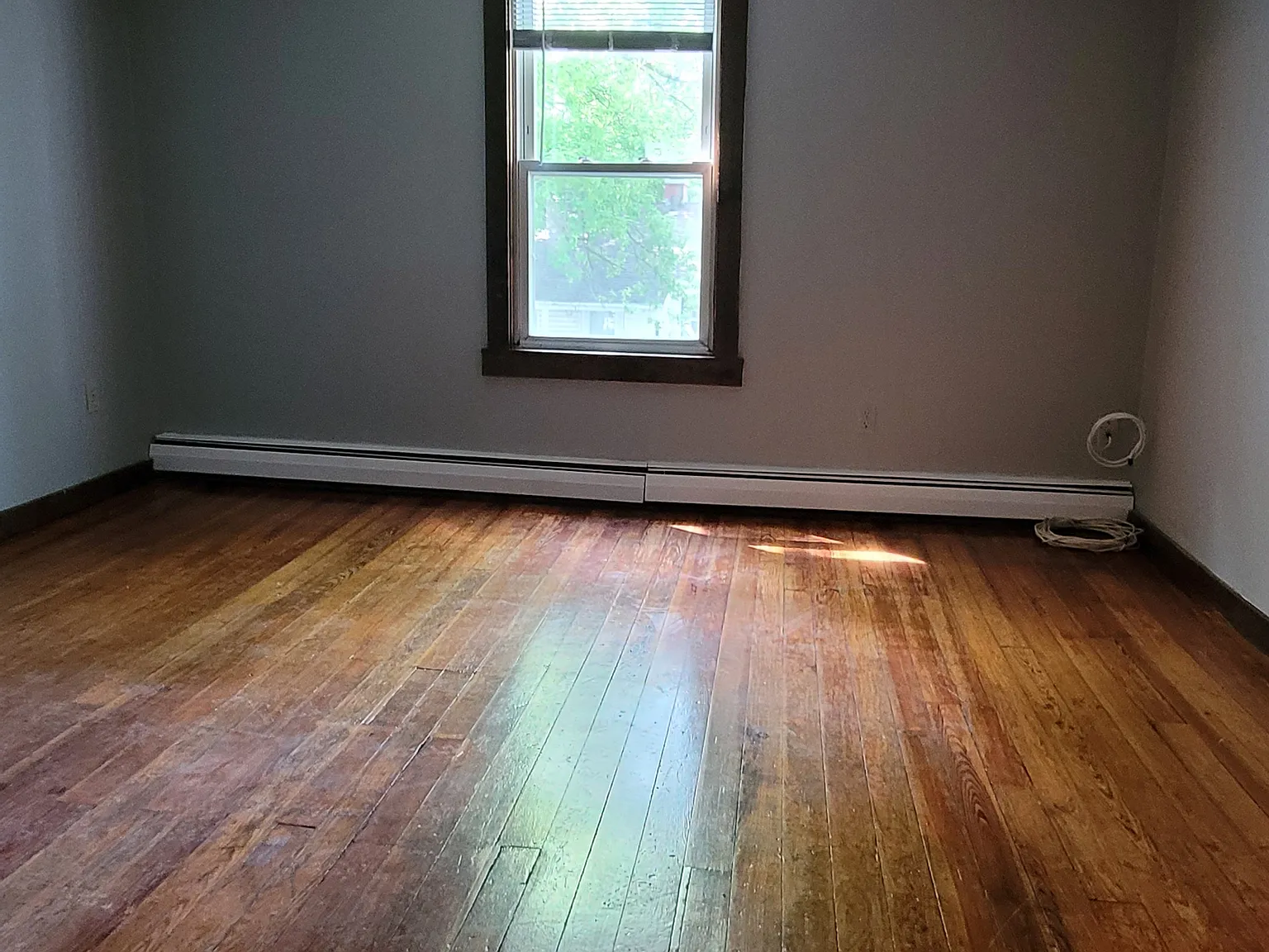 2 bed, 920 sqft, $1,400 — Photo 3