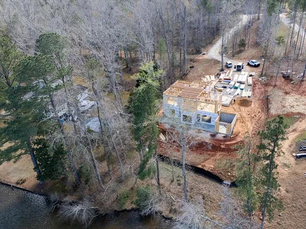 1212 Barker Rd, Ebony, VA 23845