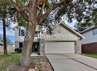 111 Riverbreeze Ct, Dickinson, TX 77539