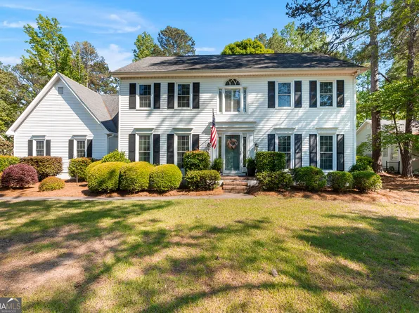 253 Eagle Dr, Macon, GA 31211