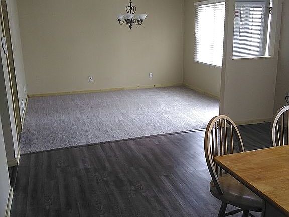 3rd image of 3619 Woodlawn Way