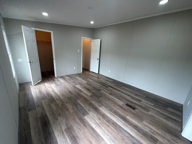 132 Kingston Ridge Dr — Photo 12
