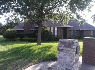 601 Missionary Rdg, Desoto, TX 75115