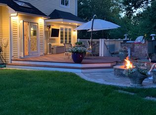 17 Lewiston Ct, Briarcliff Manor, NY 10510