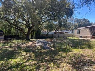 2467 Buckingham Rd, Pensacola, FL 32526