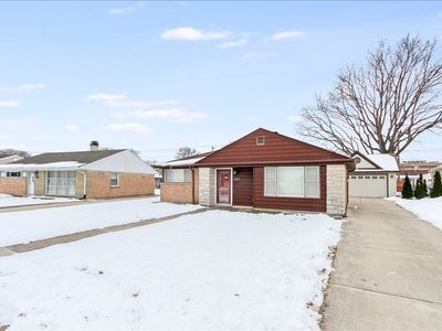 1162 W Grant Dr, Des Plaines, IL, 60016