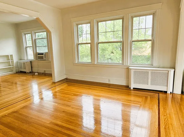 155 5th St Floor 2, Providence, RI 02906