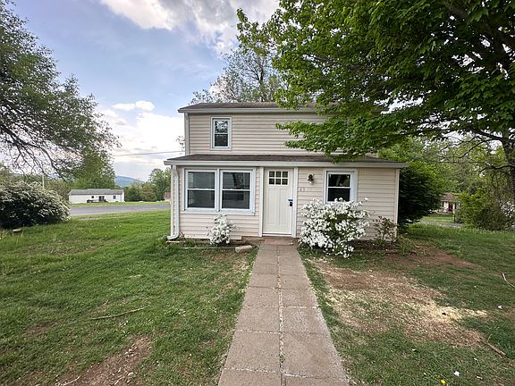 2nd image of 49 Waterfall Rd
