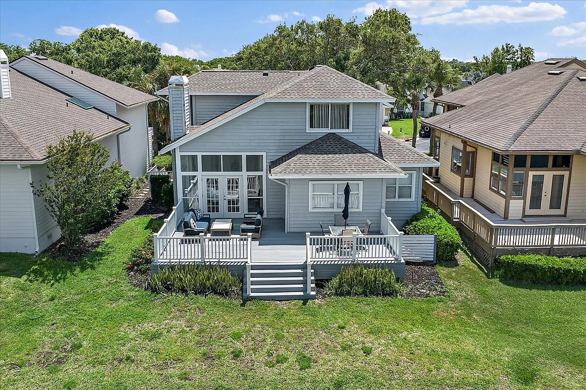 1504 Birkdale Ln - 1 — Photo 3