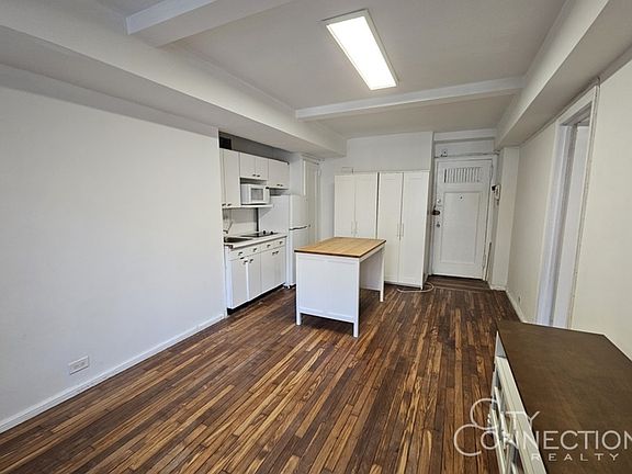 5th image of 45 Tudor City Pl APT 407