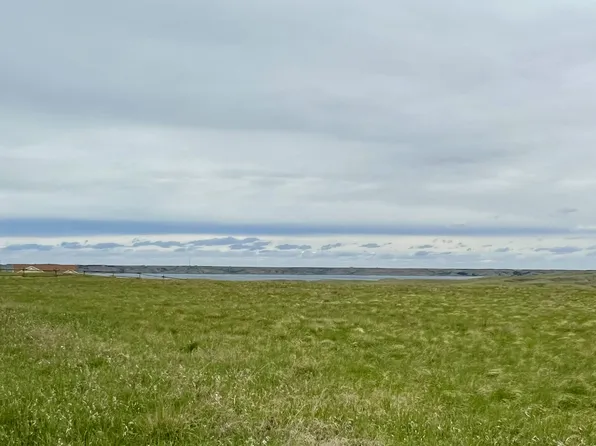 20470 Prairie Wind Pl, Fort Pierre, SD 57532