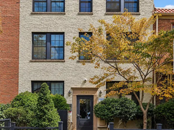 1821 T St NW, Washington, DC 20009