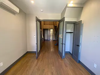Rented by Rennit Inc.