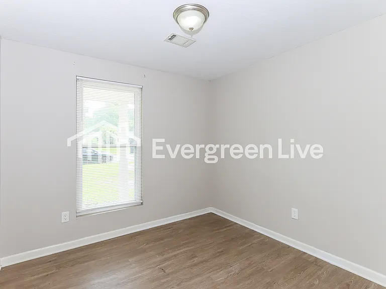 2640 Crosscreek Rd — Photo 12