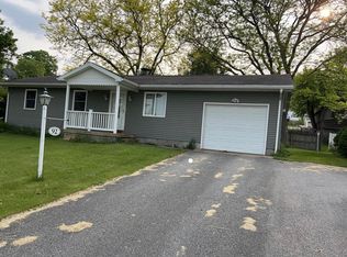 92 3rd St, Falls Creek, PA 15840