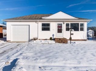 30301 Arnold Rd, Willowick, OH 44095