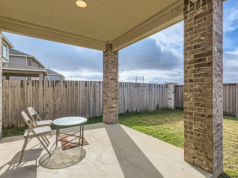 2110 Goji Ln — Photo 27