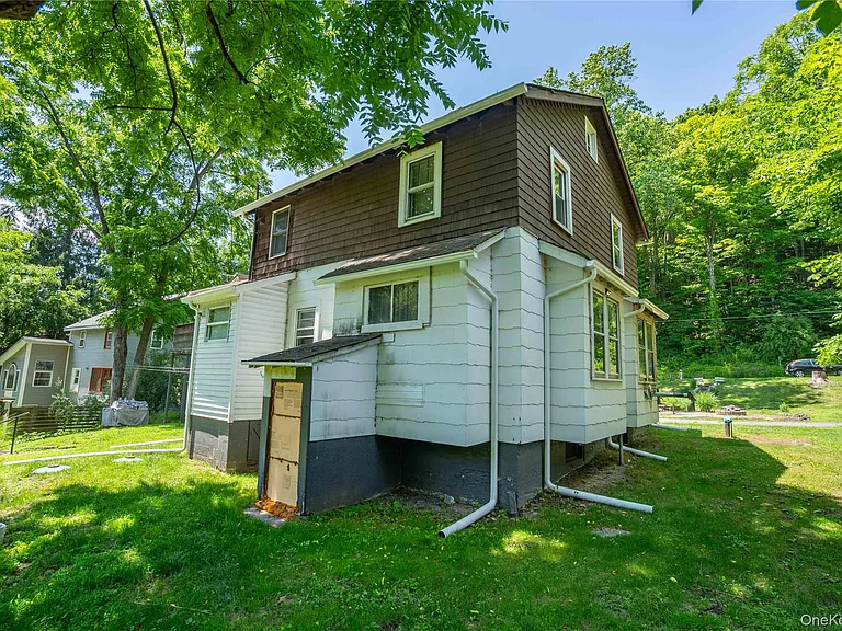 22 Lime Kiln Rd — Photo 23