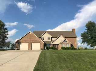 4086 Willow Neave Rd, Brooksville, KY 41004