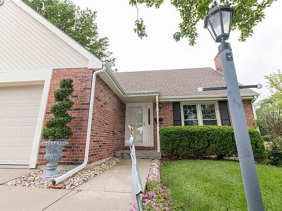3rd image of 14 Stratford Pl