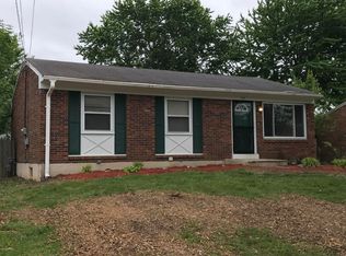 448 Blossom Rd, Louisville, KY 40229