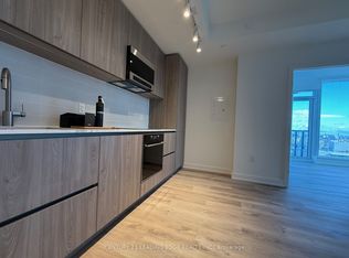 110 Broadway Ave #1912, Toronto, ON M4P 1V7