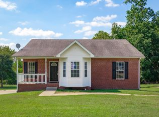 1736 Hazelwood Rd, Clarksville, TN 37042