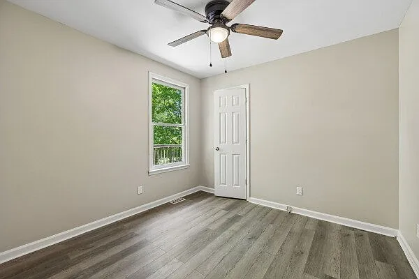 776 Princeton Cir — Photo 14