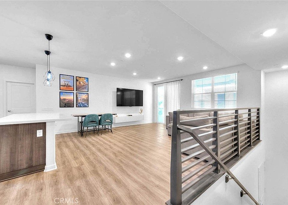 1st image of 8244 Spirit St