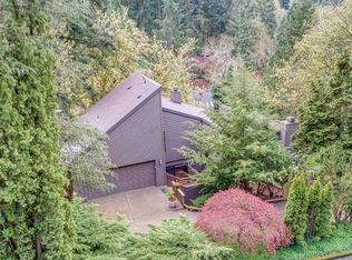 2814 Overlook Dr, Lake Oswego, OR