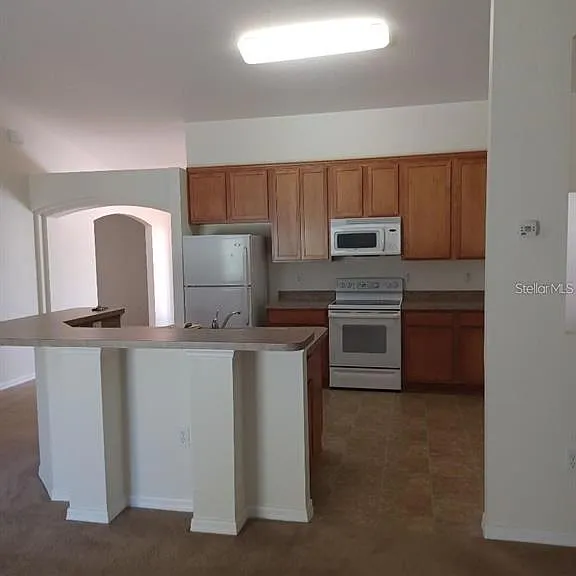 63 Bannbury Ln — Photo 3
