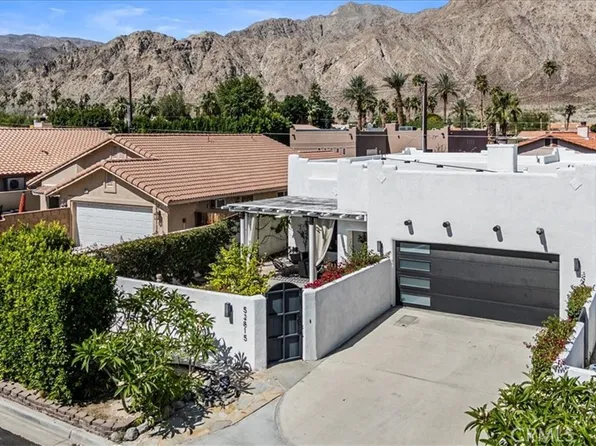 52815 Avenida Alvarado, La Quinta, CA 92253