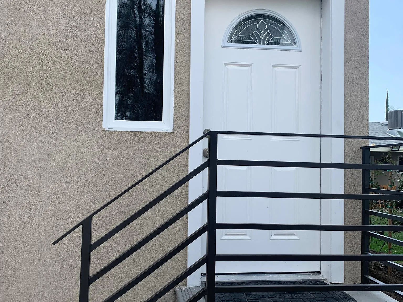 10440 Baird Ave — Photo 2