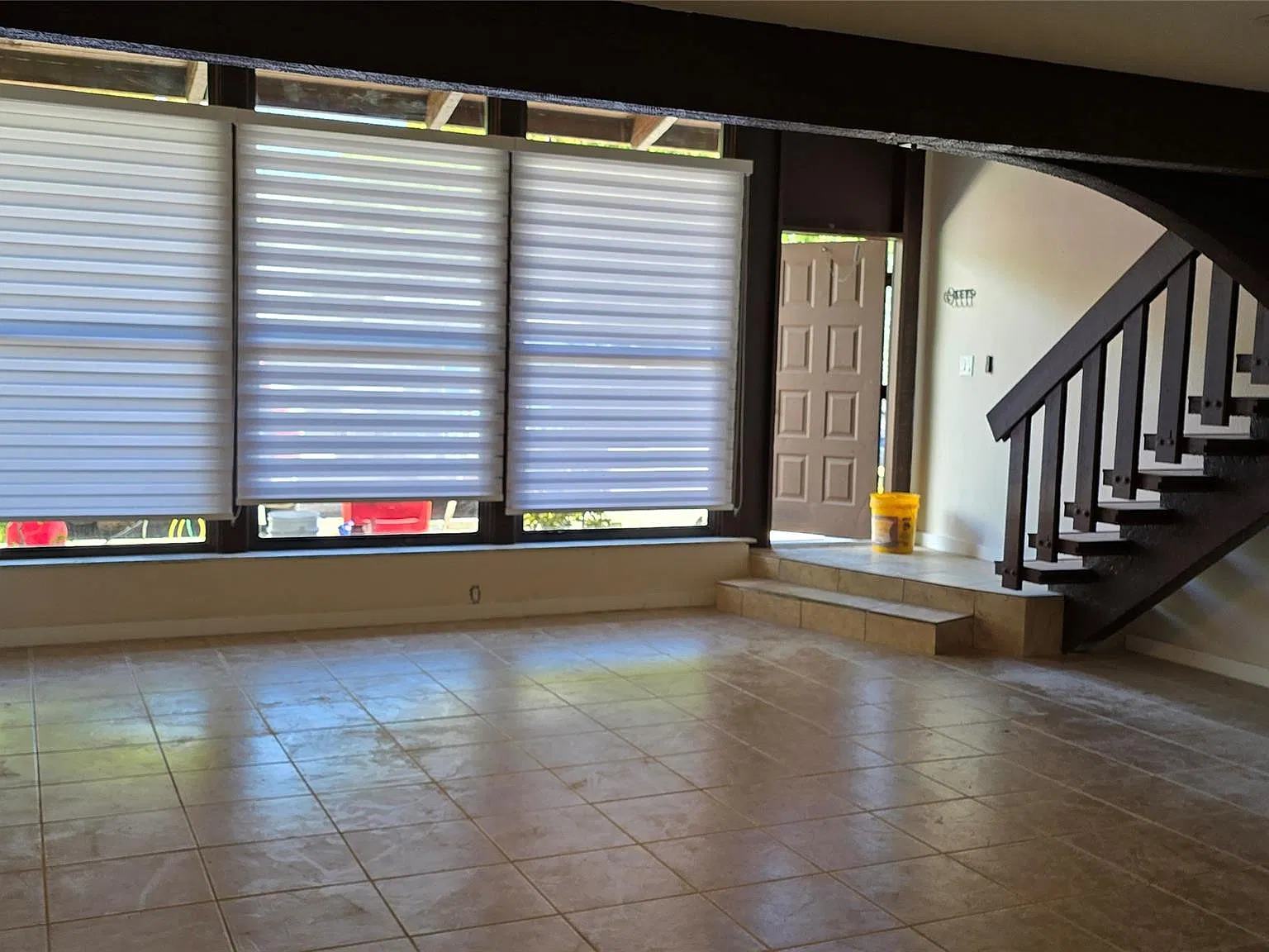 3 bed, 3.0 bath, 1634 sqft, $2,800 — Photo 4