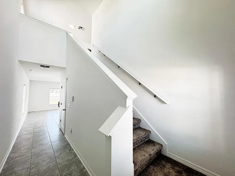 645 Bell Prairie Cir — Photo 11