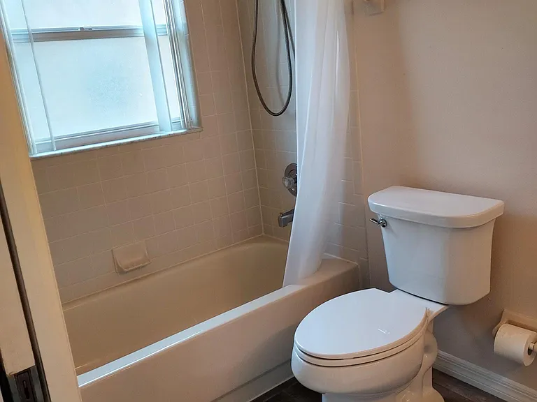 247 Wescliff Dr — Photo 15